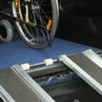 Rollstuhlrampe Auto Klappbar Detail Befestigung