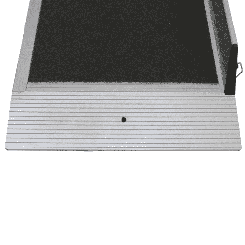 Rollstuhlrampe / Flächenrampe 2-teilig Detail Auflage mit Befestigungsloch