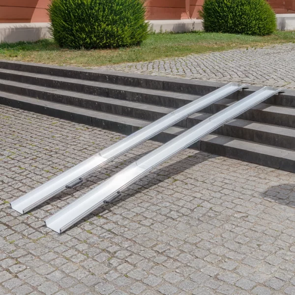 Zwei tragbare